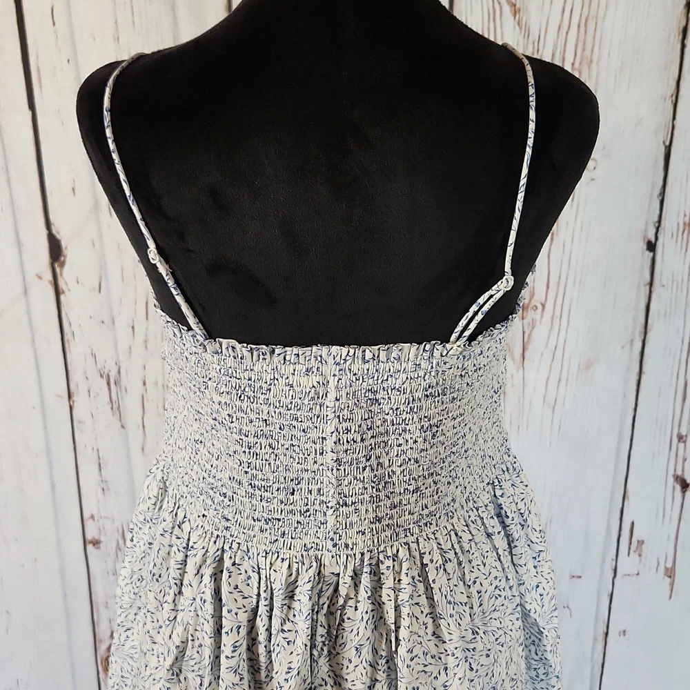 H&M White Blue Floral Strappy Dress XL NWT - Picture 5 of 8